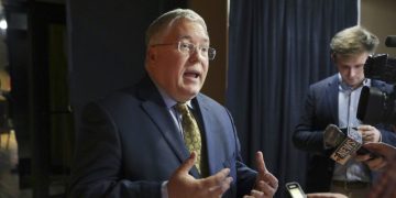 Governor Vetoes Ethics Bill That Would Burden Oversight Commission